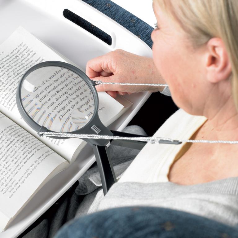 loupe claire avec cordon -hapi mdical -cherbourg